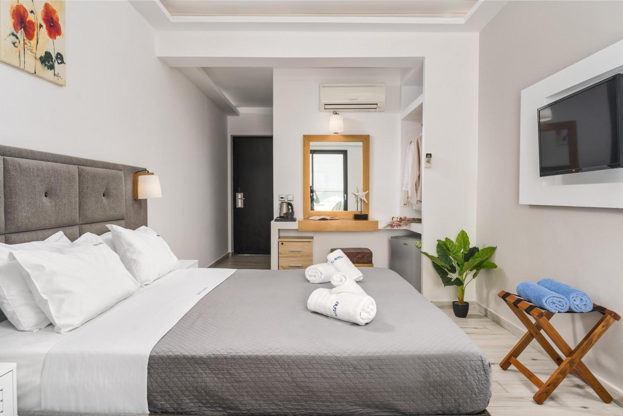 Crystal Beach Hotel Kalamákion Eksteriør bilde